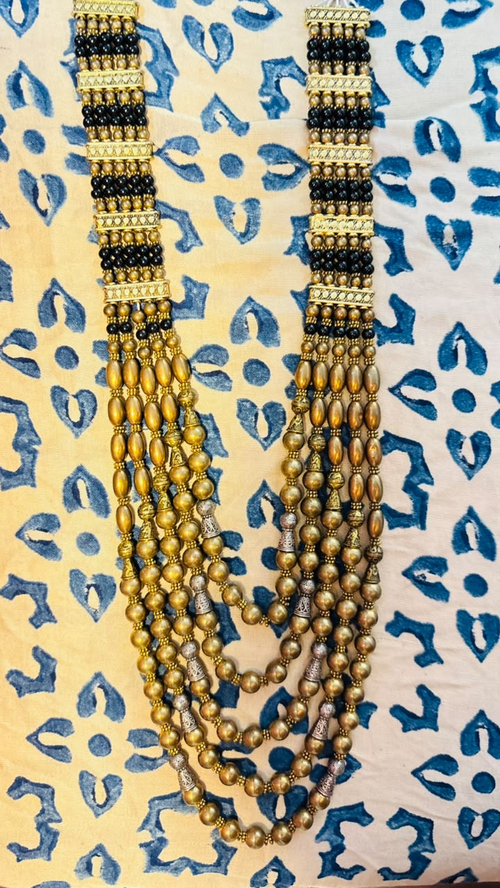 Statement jewellery detail